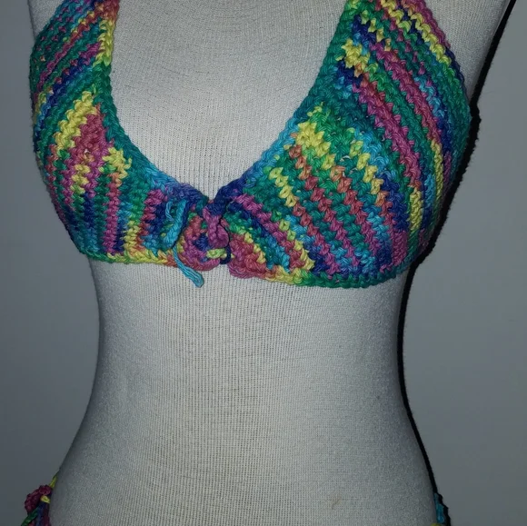 Crochet bikini - Picture 7 of 9